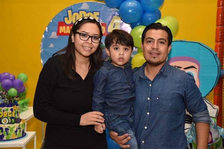 Jorge Maximiliano Ramos Molina es celebrado por sus 4 años de edad