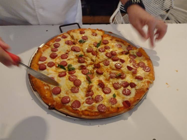 Pizzas artesanales del chef Pablo Durán, proyecto que crece paso a paso