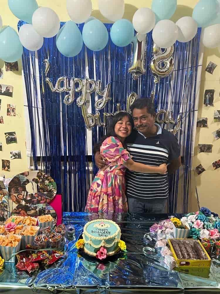 Karime Castro fue agasajada por cumplir 18 años de vida