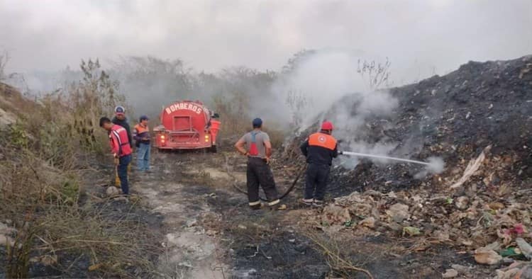 Se incendia basurero municipal en Tierra Blanca; investigan si fue provocado