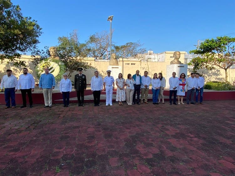 Conmemoran aniversario luctuoso de Vicente Guerrero en Coatzacoalcos