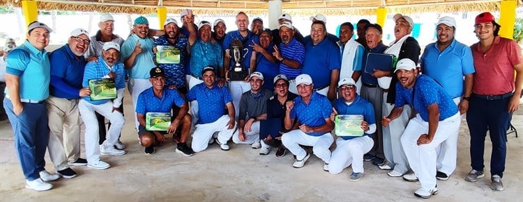 Minatitlán gana el trofeo del Golf Interclubes