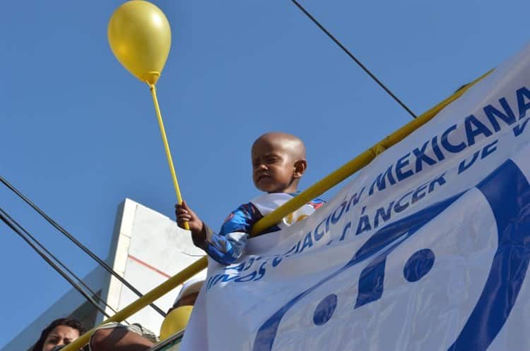 Caravana en Veracruz por Día de la Lucha contra el Cáncer Infantil