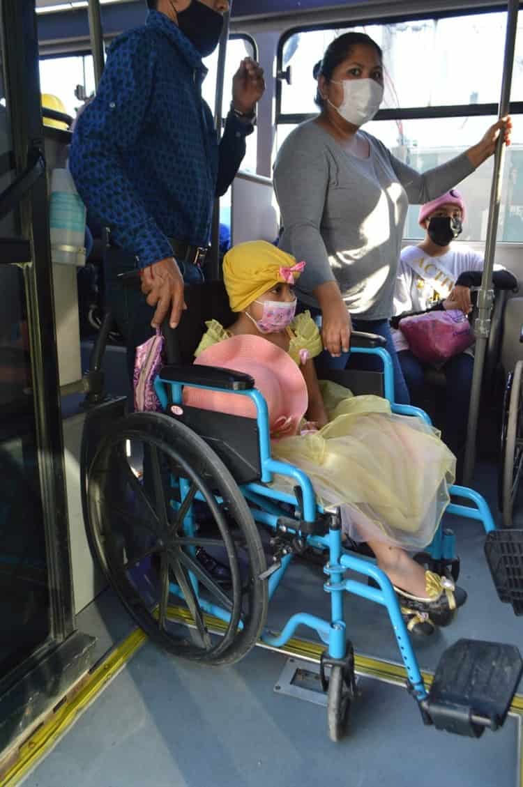 Caravana en Veracruz por Día de la Lucha contra el Cáncer Infantil