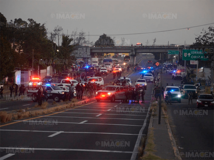 Balacera en Paso del Toro deja un policía muerto y otro más herido(+Video)