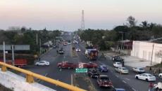 Balacera en Paso del Toro; sujetos roban camioneta y atacan a disparos a elementos de la SSP (+Video)