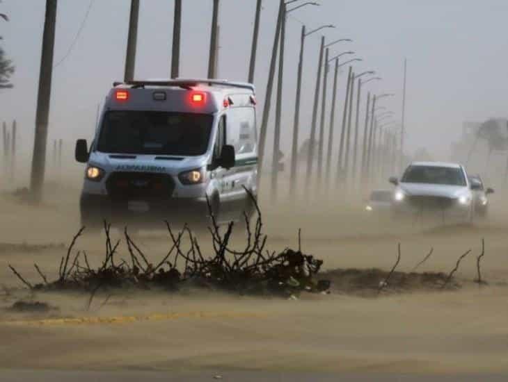 Intransitable el Malecón Costero por intensas rachas de viento (+Video)