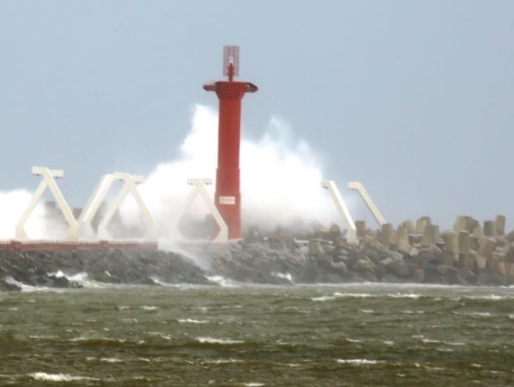 Más de 90 kilómetros por hora, el norte en Veracruz