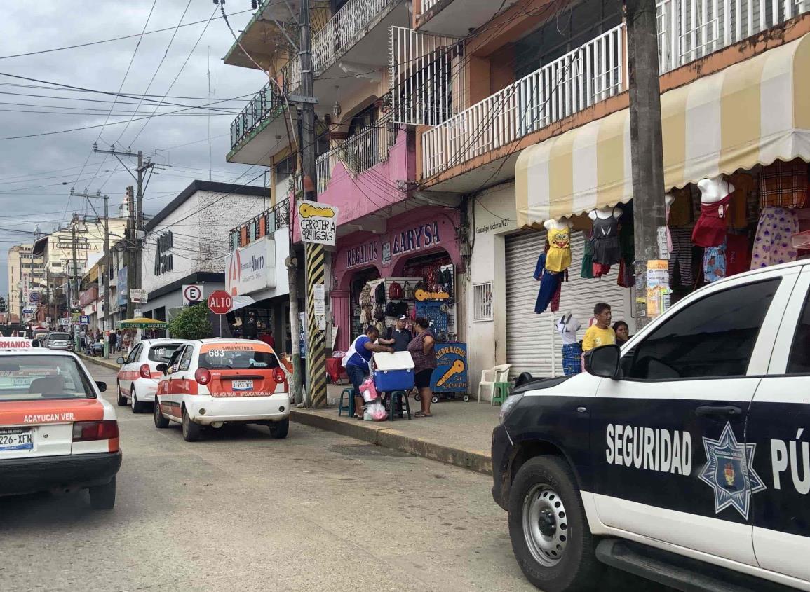 Desaparecen sitio de taxis clandestinos en Acayucan