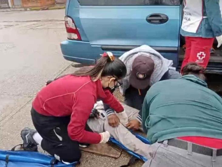 Impactan a motociclista en cruce de avenidas Malpica y Matamoros