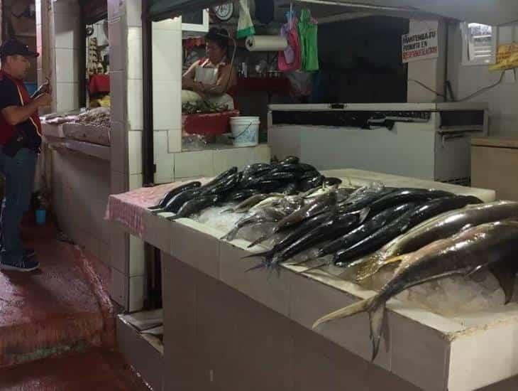 Comerciantes de mariscos temen poca venta durante la Cuaresma