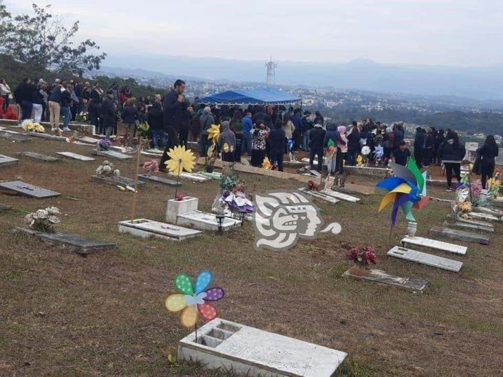 Con profunda tristeza despiden a Sara, asesinada presuntamente por su sobrino