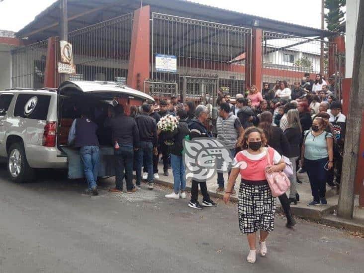 Con profunda tristeza despiden a Sara, asesinada presuntamente por su sobrino