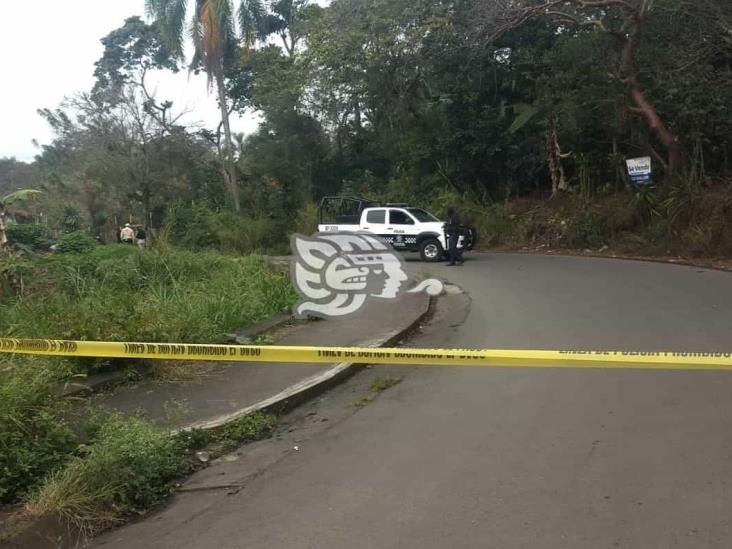 Ejecutan y abandonan a hombre en camino de Fortín