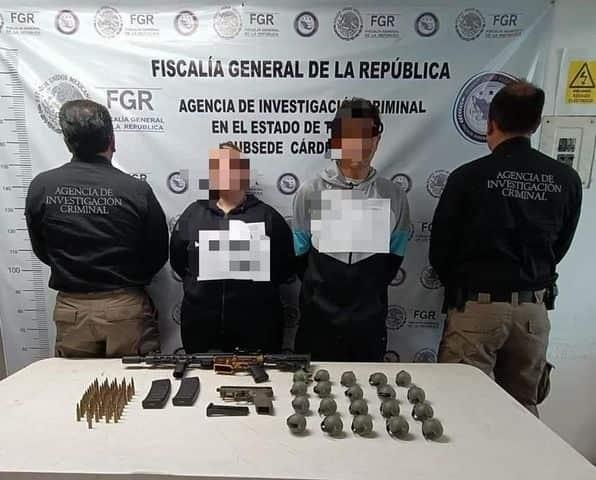 Policía asegura a dos sujetos que transportaban 20 granadas en límites de Veracruz y Tabasco