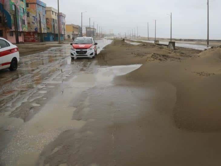 Empanizados más de 9 kilómetros de Malecón tras Frente Frío