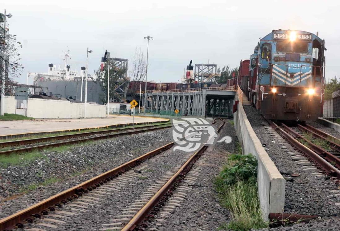 Más de 2 mil marinos protegen ferrocarril del Istmo de Tehuantepec