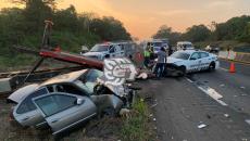 Patrulla de GN da vuelta en U y provoca fatal choque en autopista del sur de Veracruz (+Video)