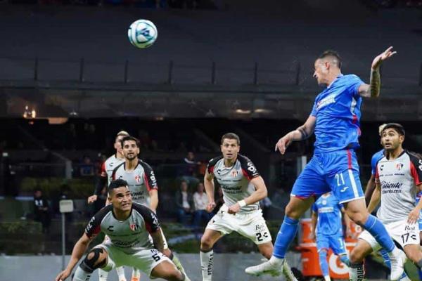 ¡Pita la Máquina! Cruz Azul vence 1-0 al Atlas en juego pendiente del Clausura 2023