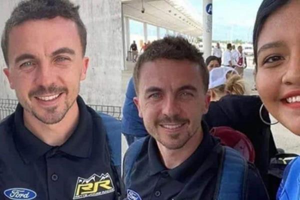 Protagonista de ´Malcom el de en medio´ es captado en Cancún