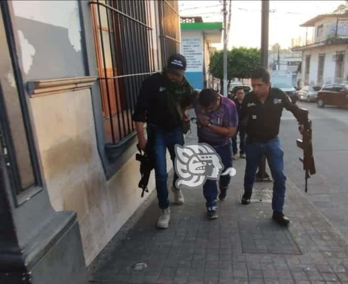 Cae presunto implicado en desaparición de comerciantes de Amatlán