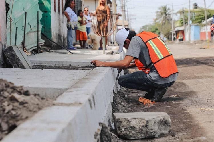 Boca del Río invertirá más de 100 mdp en obra pública este 2023: Unánue