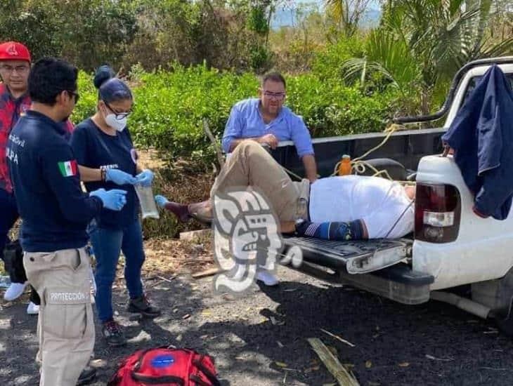 Motociclista a punto de perder la pierna