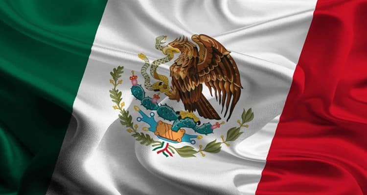 La Bandera de México: su significado y transformación con el paso del tiempo