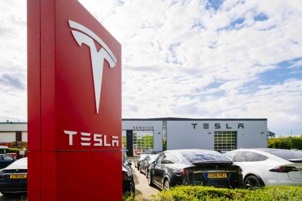 Nuevo León y Veracruz en la disputa por Tesla