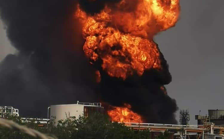 Refinería Lázaro Cárdenas, 3 incidentes entre una modernización sin fin