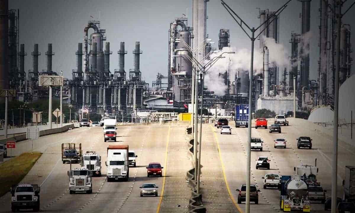 Reportan incendio en Deer Park, refinería de Pemex en Texas