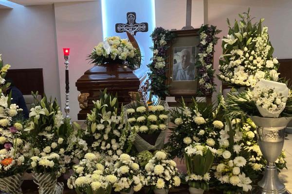 Amigos y familiares dan último adiós a Ricardo Remes, primer alcalde de Boca del Río