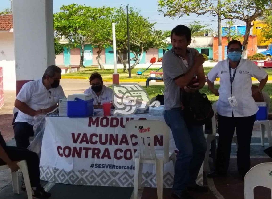 Niños del sur reciben vacuna contra el coronavirus