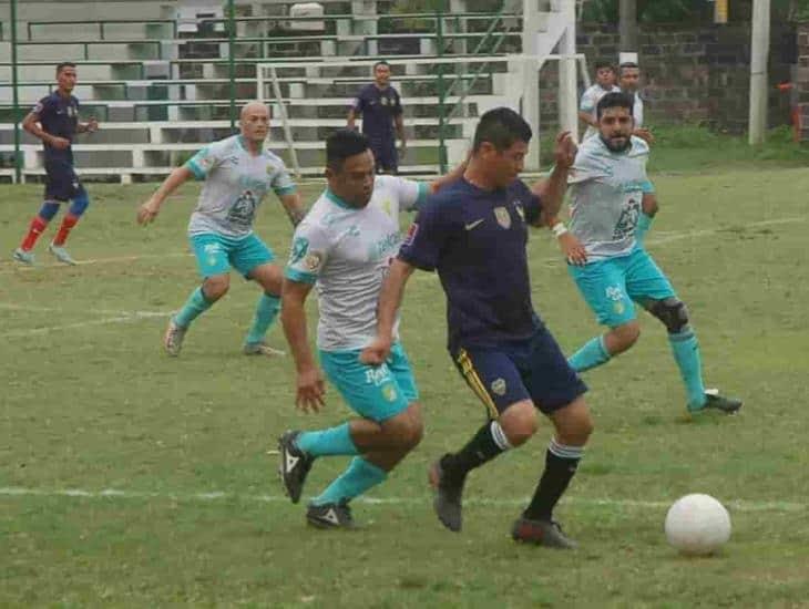 Abrirán actividades treintones en el futbol de Cosolea