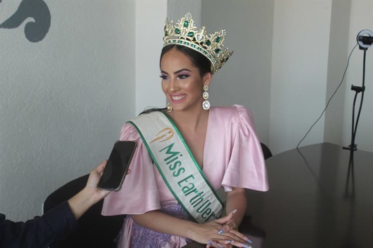 Naomy Cámara inicia concentración para representar a Veracruz en Miss Earth México 2024