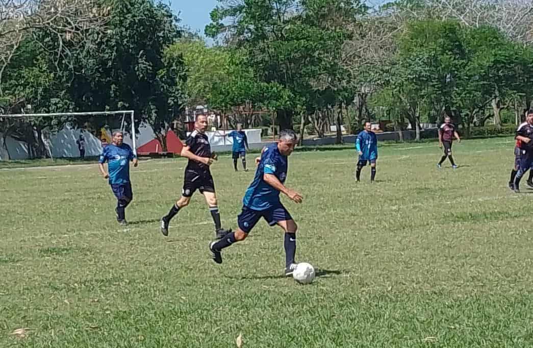 Ridisa imparable en el futbol regional Más de 60