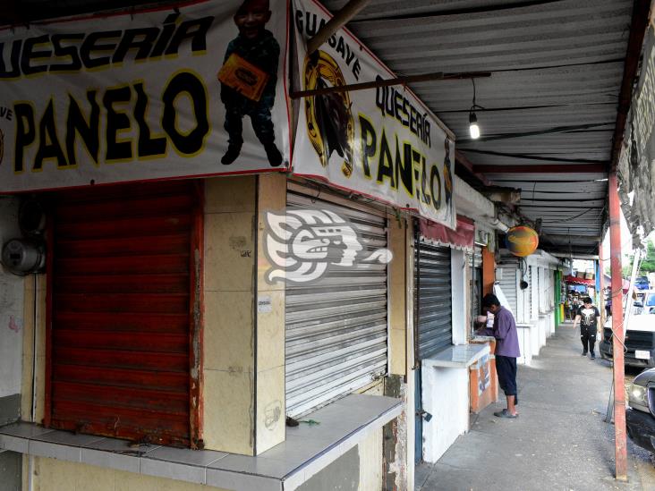 Cada vez menos clientes llegan al mercado Morelos, acusan competencia desleal