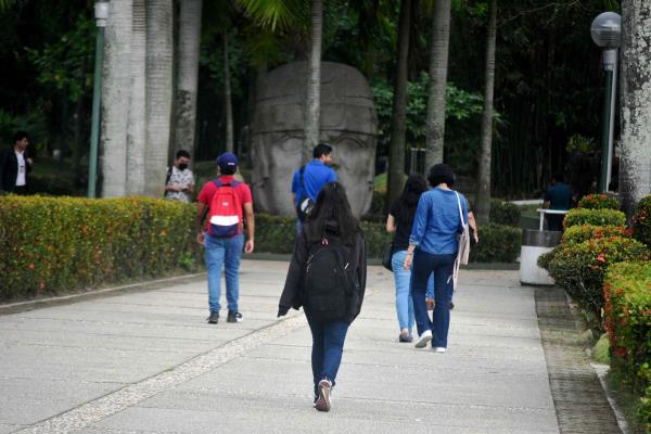 UV continúa recuperando estudiantes perdidos por pandemia de covid (+Video)