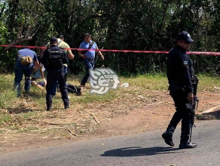 Abandonan cuerpo junto a mensaje en el sur de Veracruz (+Vídeo)