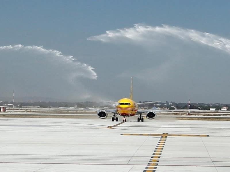 Aterriza en el AIFA el primer vuelo de carga de la empresa DHL