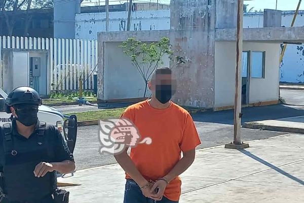 En Coatzacoalcos Janeth encara a Elvis Alexis, quien trató de asesinarla