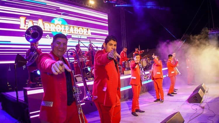 Coatzacoalcos en la mira de La Arrolladora Banda El Limón