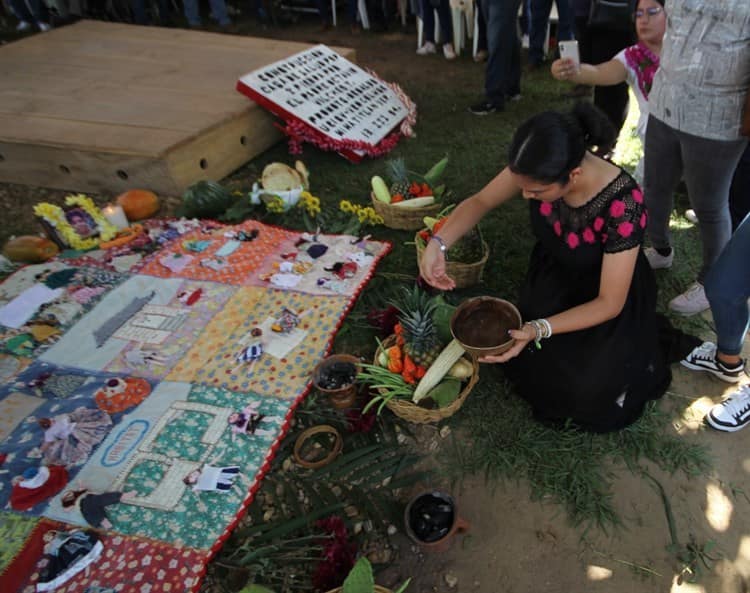 No al perreo, sí al son jarocho; Cuitláhuac incumple con la cultura: Perry