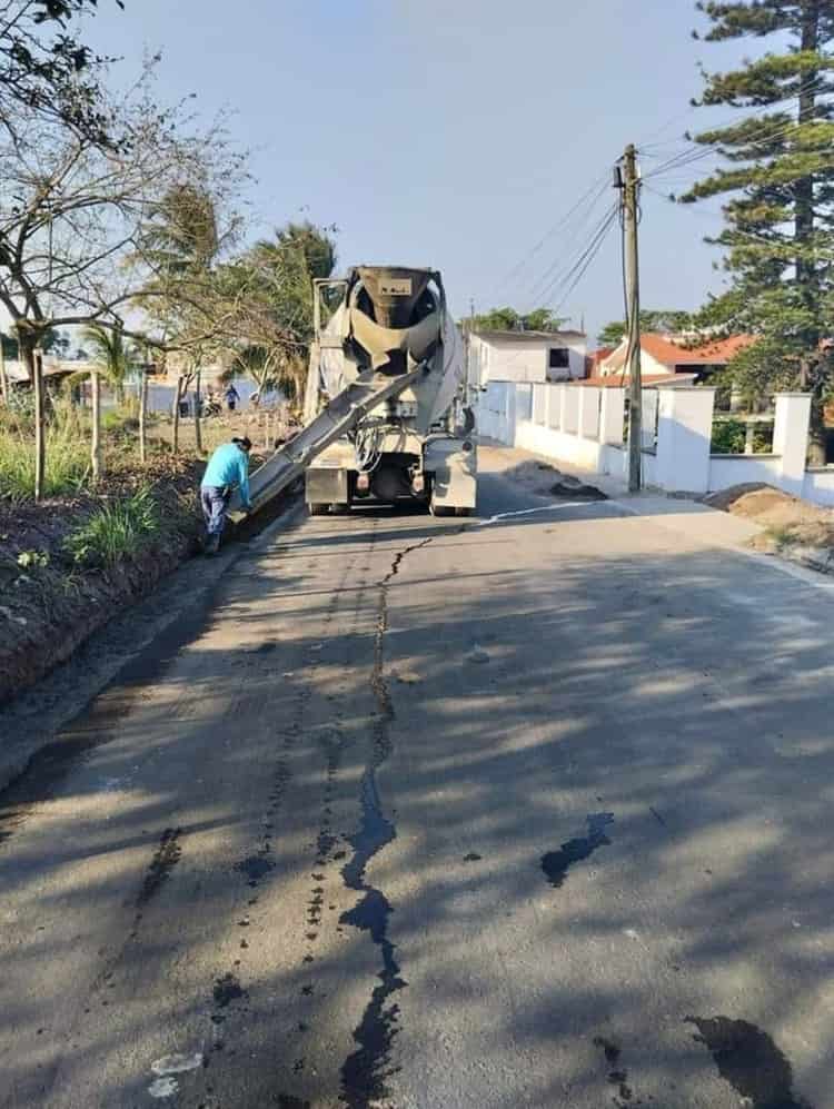 Continúa rehabilitación de la avenida Los Carriles en El Tejar, Medellín de Bravo