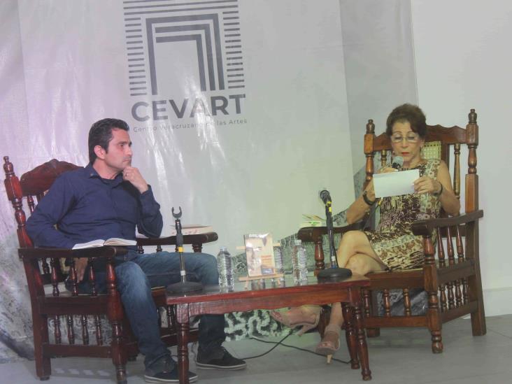 Presentan editorial escrita por Rafael Solana