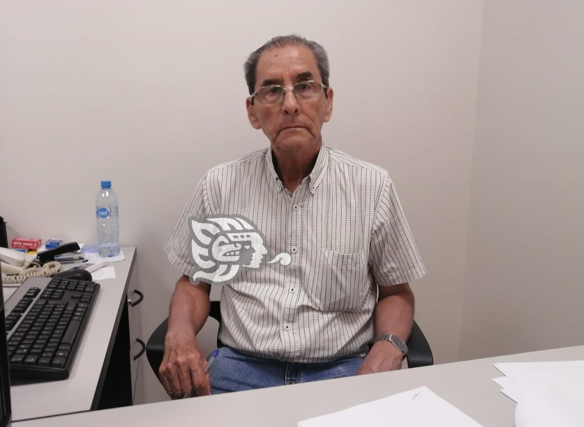 Orientan a pastores para regularización de iglesias en Coatzacoalcos