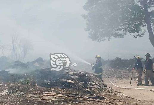 Se movilizan bomberos por incendios en Córdoba (+Video)