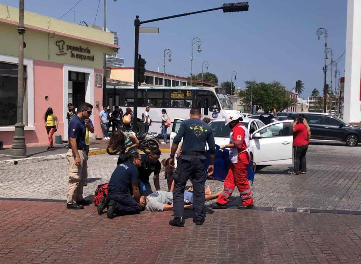 Reconocida maestra de La Huaca atropella a turista norteamericano en el centro de Veracruz(+Video)