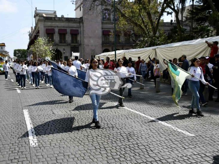 Rinden homenaje póstumo a Carlos, creador de“El piojito” en Xalapa