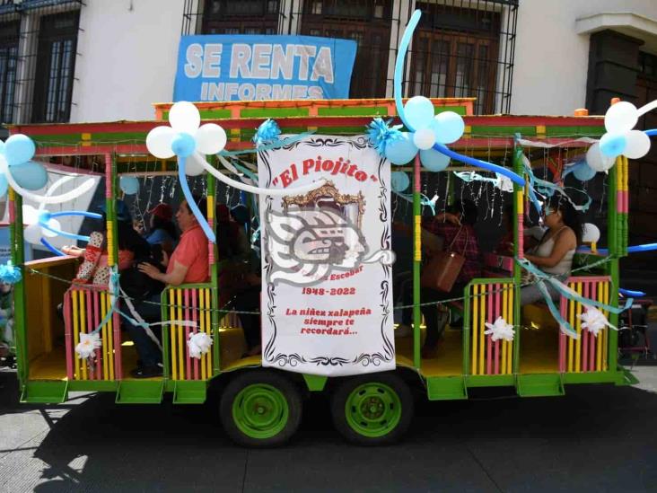 Rinden homenaje póstumo a Carlos, creador de“El piojito” en Xalapa